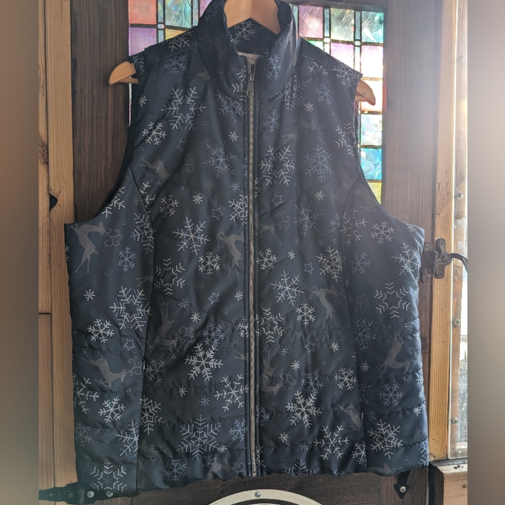 CJ Banks Plus Size Snowflake Puffer Vest